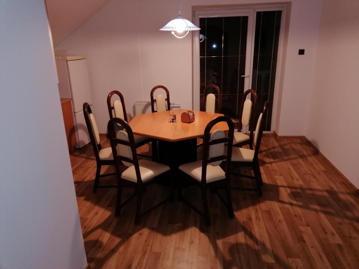 Appartement Ubytovani U Svecu U Adrspachu à Jívka Extérieur photo