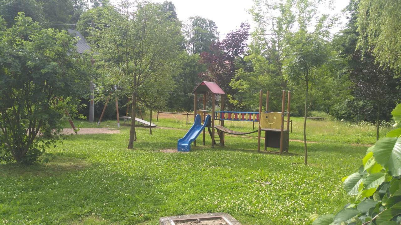 Ubytovani U Svecu U Adrspachu Jívka Extérieur photo